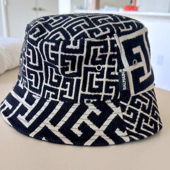 Balmain Men\'s Monogram Jacquard Logo Patch Bucket Hat, Size 2 Brand New